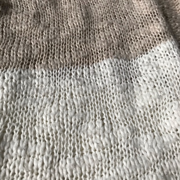 3 for 20$ // Striped Beige Cardigan Knit - Picture 3 of 5